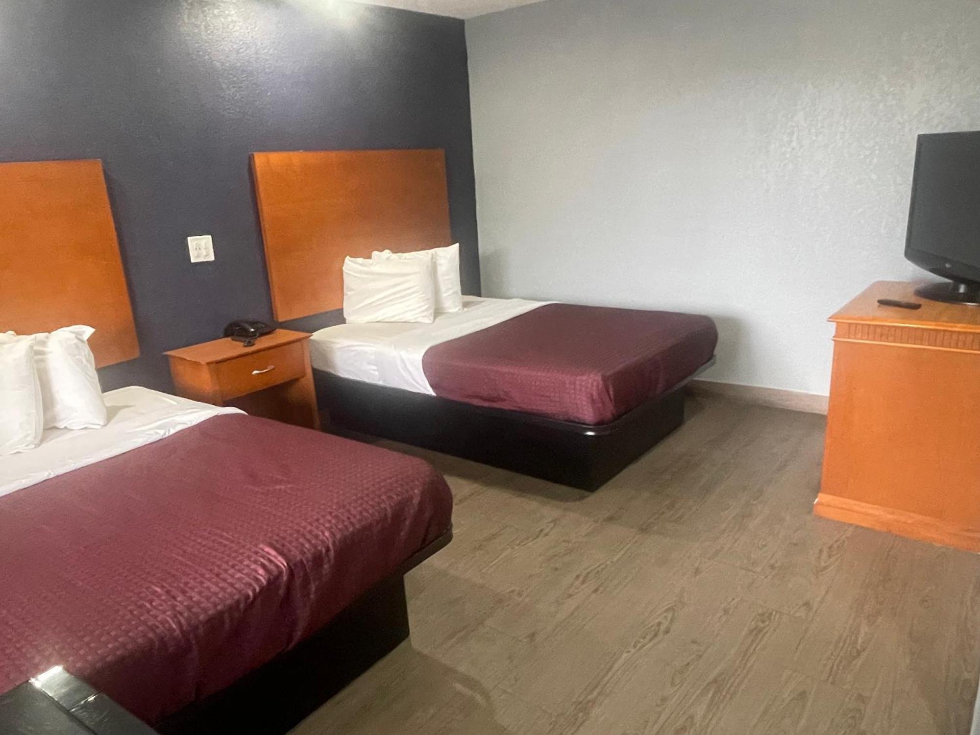 Americas Best Value Inn-Savannah Esterno foto
